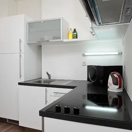 - The Modern Flat Apartament Praga